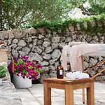 Torralbenc, A Small Luxury Of The World Hotel