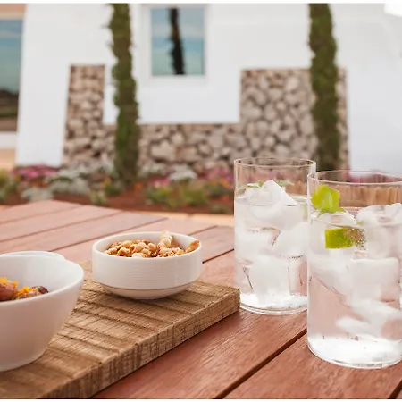 Hotel Torralbenc, A Small Luxury Of The World