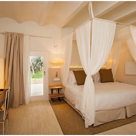 Отель Torralbenc, A Small Luxury Of The World 5*
