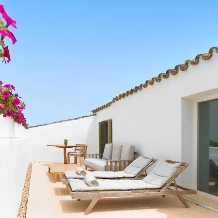 Отель Torralbenc, A Small Luxury Of The World 5*