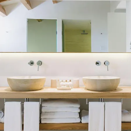 Torralbenc, A Small Luxury Of The World Отель 5*