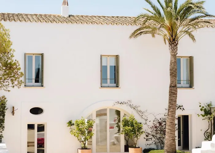 Отель Torralbenc, A Small Luxury Of The World Cala En Porter (Menorca)