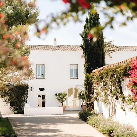 Torralbenc, A Small Luxury Of The World Hotel